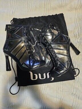 Geometric Burju Dance Heels